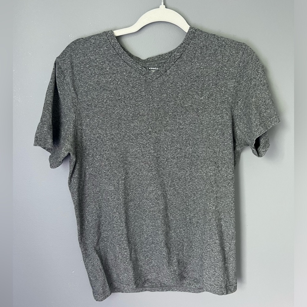 Men’s V-Neck Stretch Tee